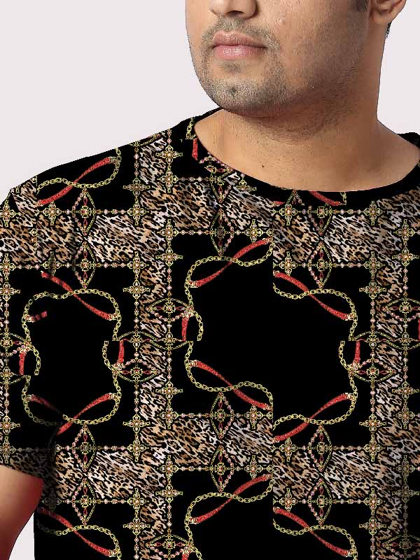 Chain Belt Digital Printed Plus Size T-shirt