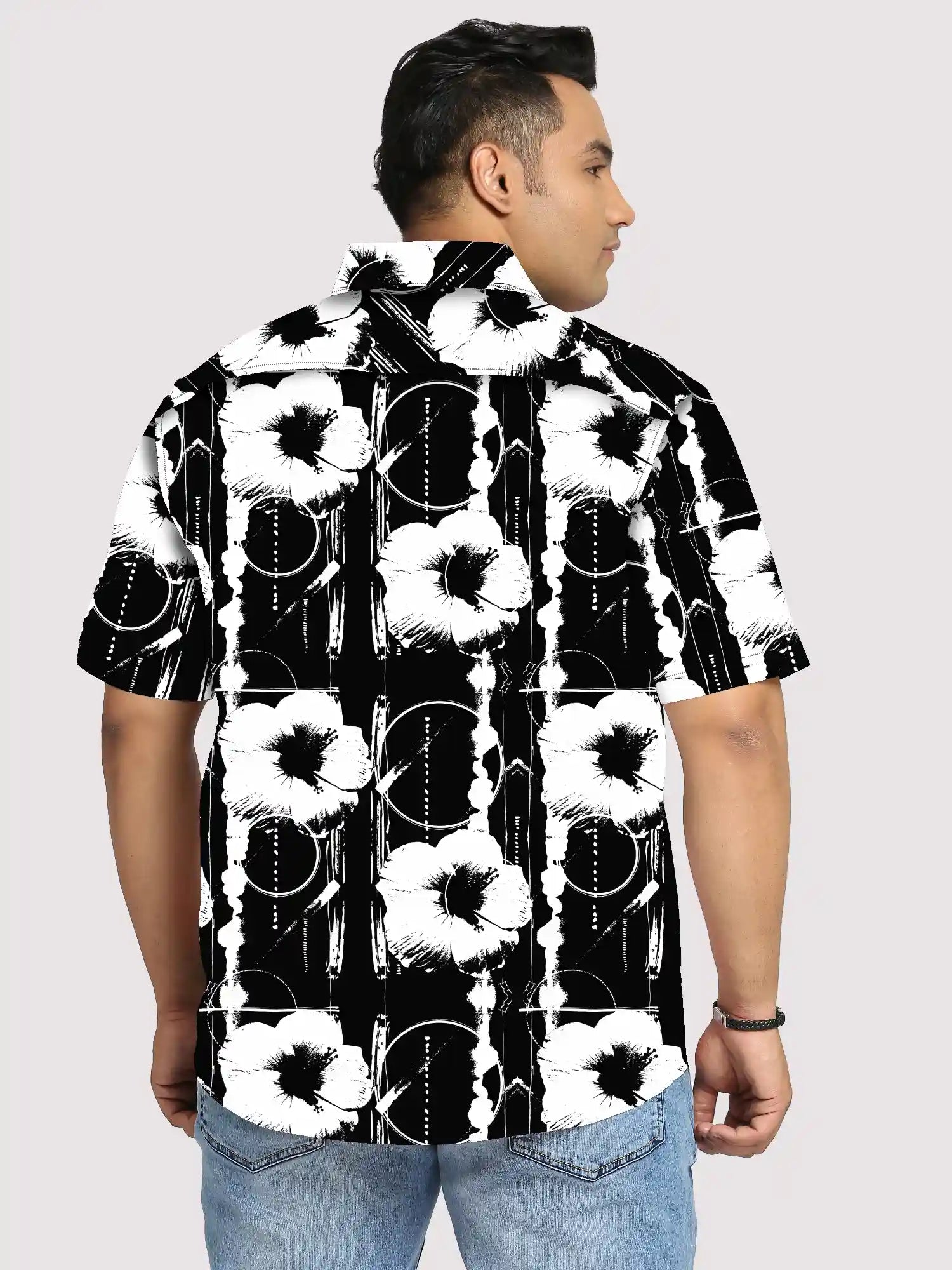 Tropical Sketch Flower Printed Men's Plus Size Half Sleeve Shirt