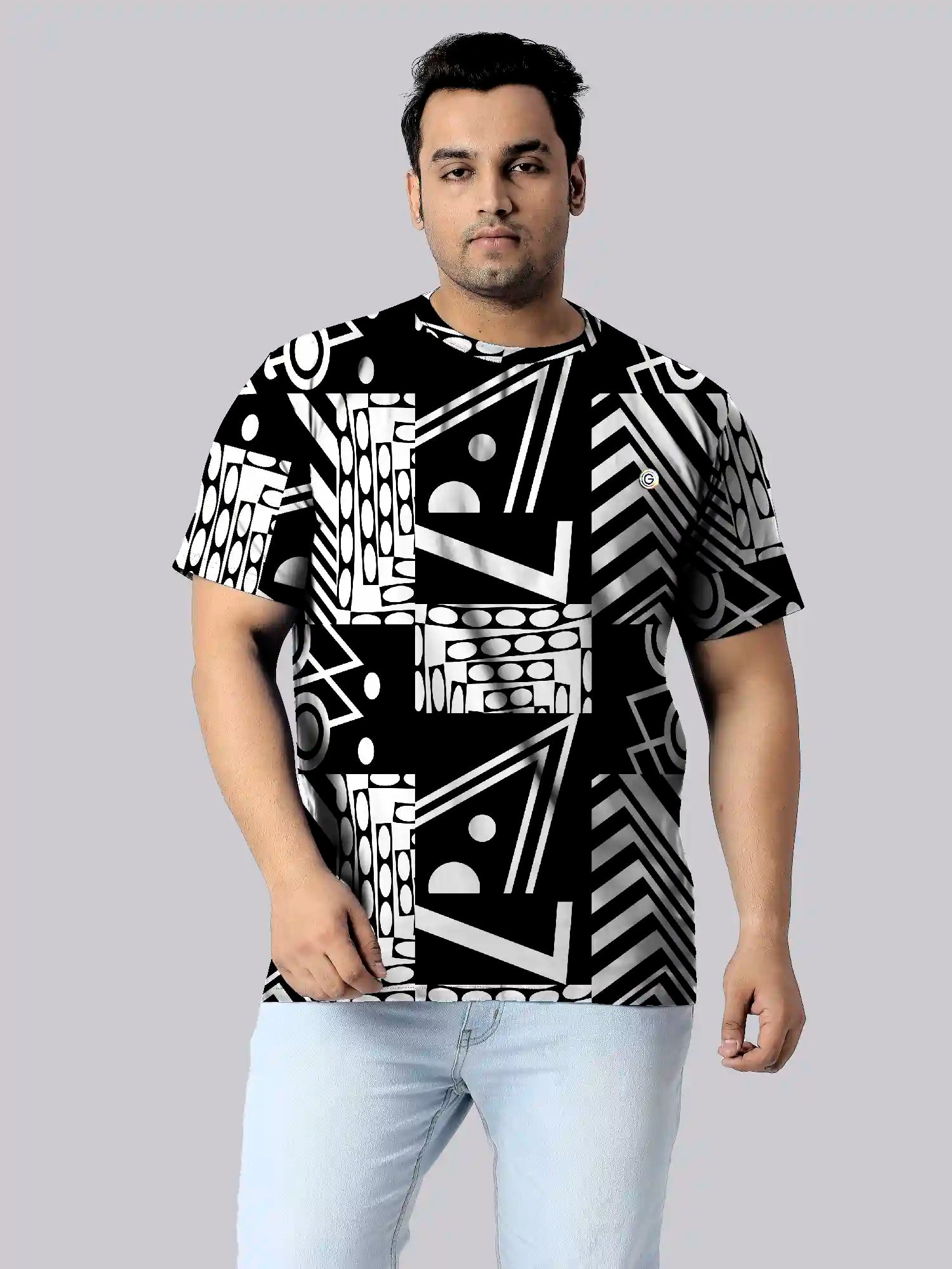 Dynamic Graphic Digital Printed Plus Size T-Shirt