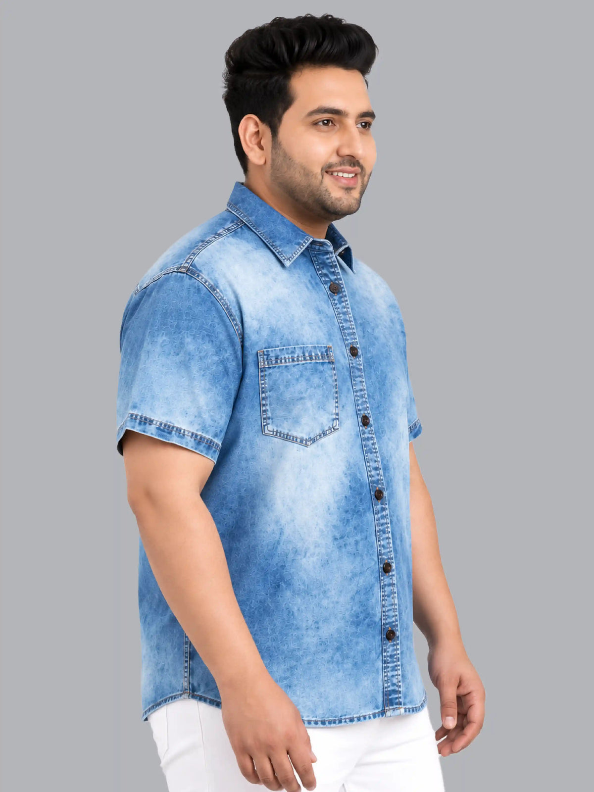 Cloud Wash Men’s Plus Size Denim Half Sleeve Shirt