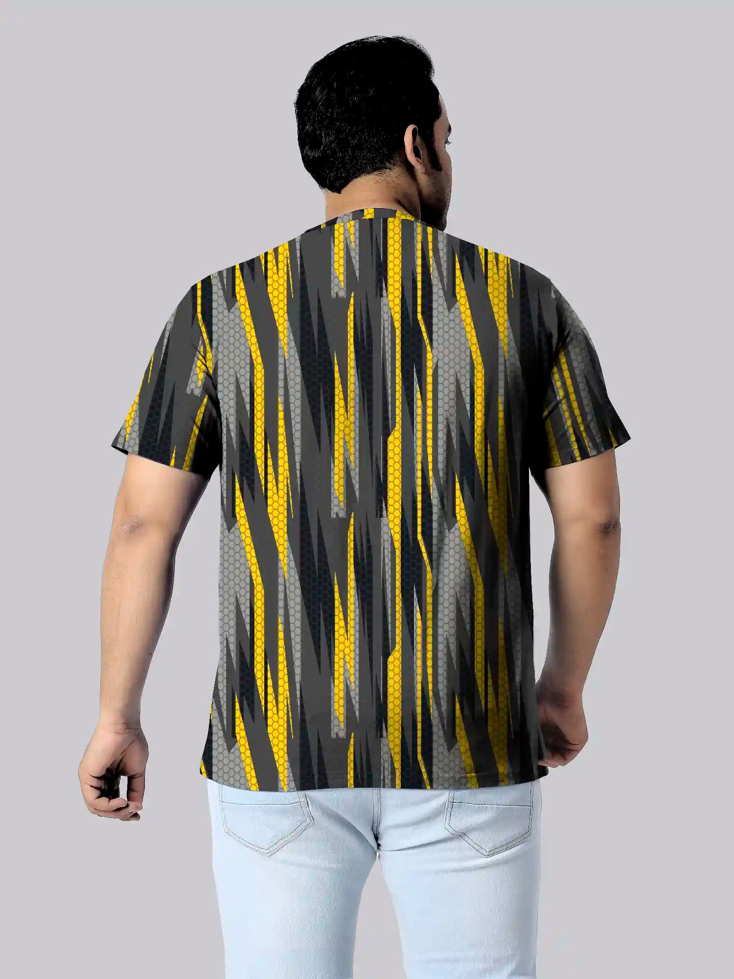 Abstract Ggeometric Digital Printed Plus Size T-shirt