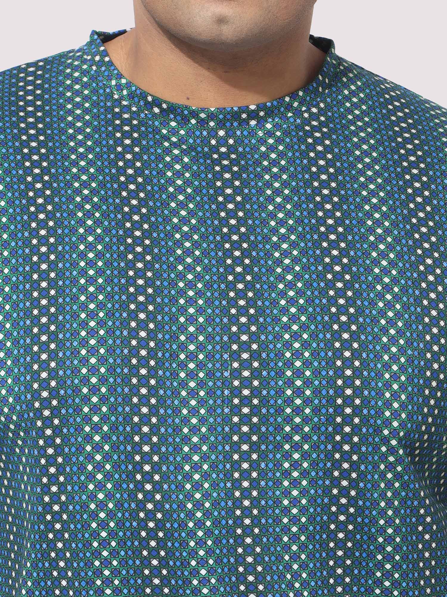 Men Plus Size Matrix Digital Printed Round Neck T-Shirt - Guniaa Fashions