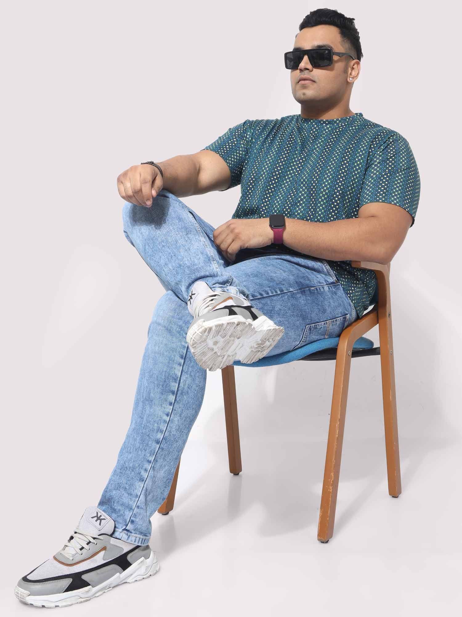 Men Plus Size Matrix Digital Printed Round Neck T-Shirt - Guniaa Fashions