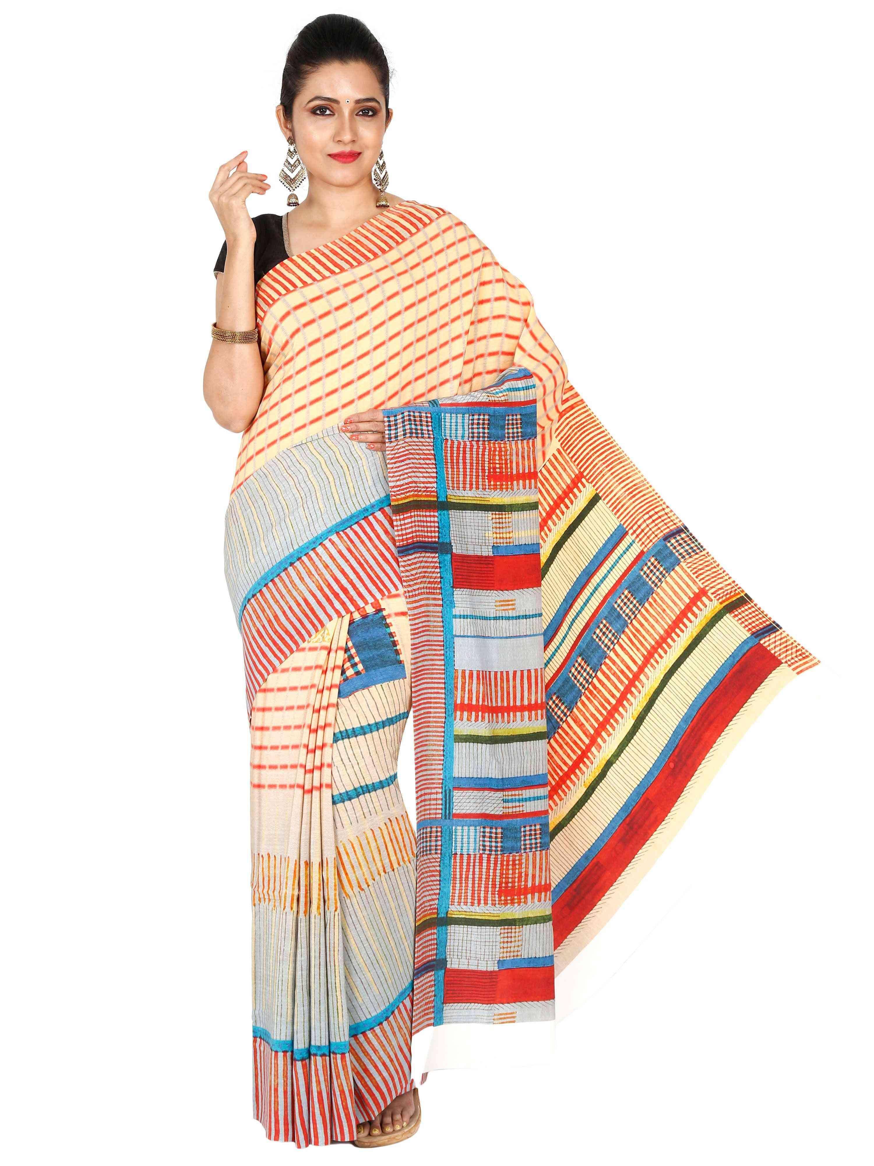 Guniaa Women Digital Printed Sarees