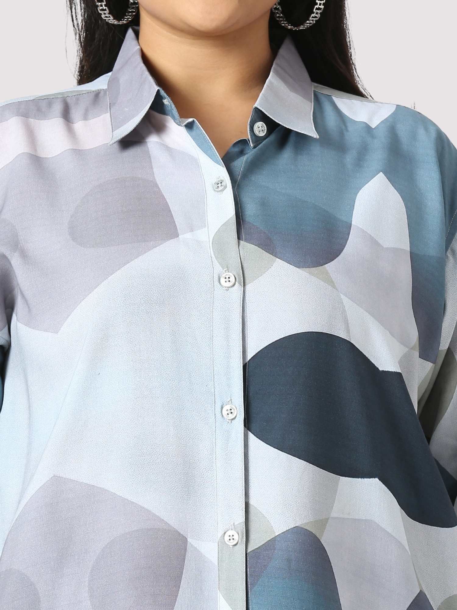 Silver Sand Digital Printed Women's Plus Size Long Shirt