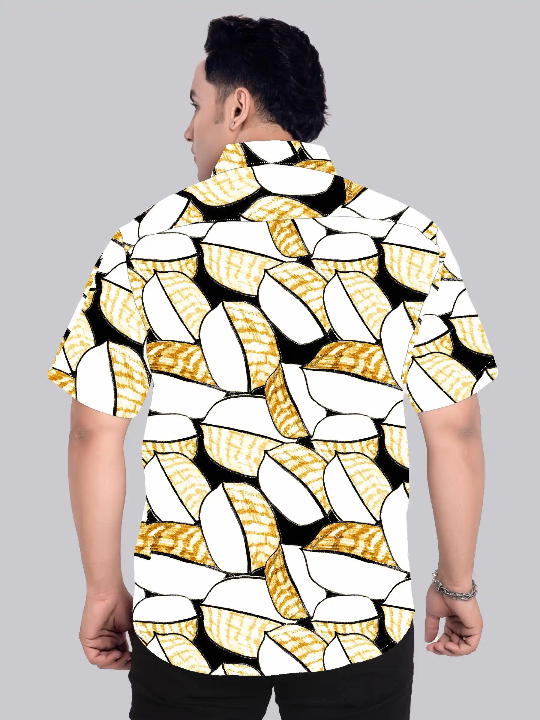 Yellow Tropical Leaves Printed Men's Plus Size Half Sleeve Shirt