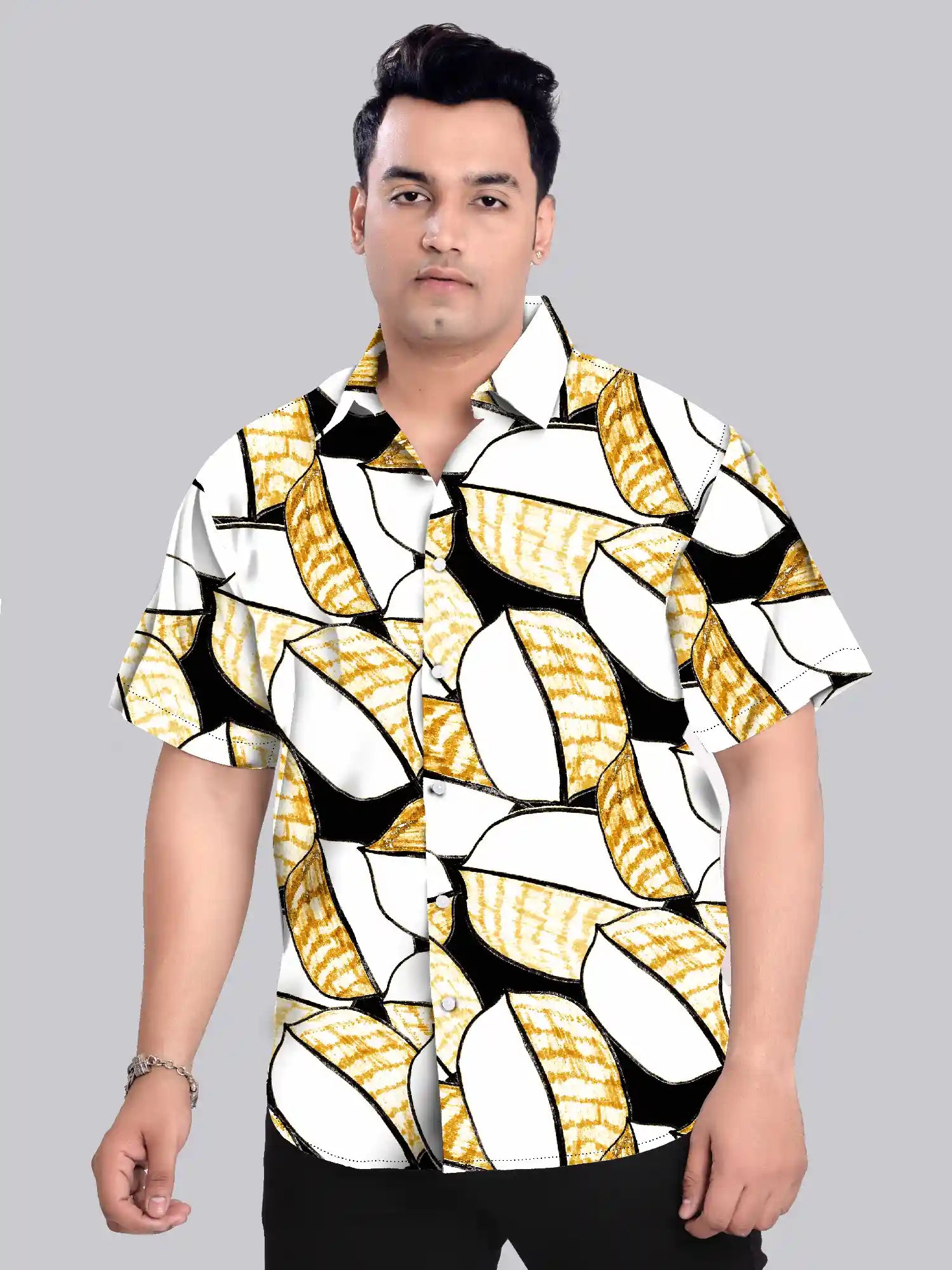 Yellow Tropical Leaves Printed Men's Plus Size Half Sleeve Shirt