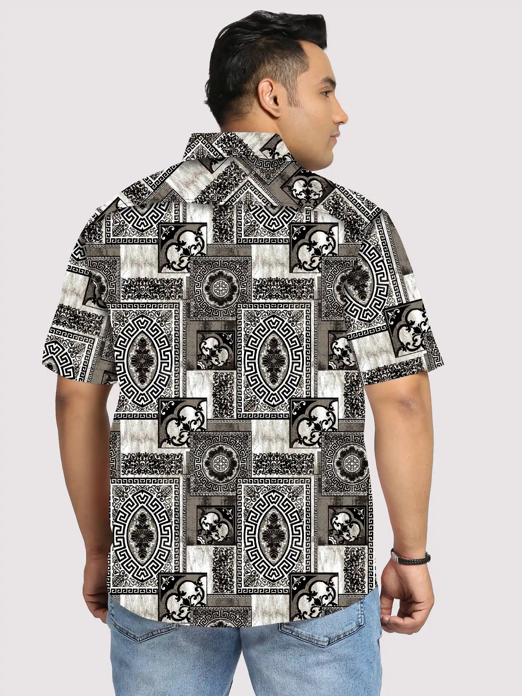 Black White Illustration Printed Men's Plus Size Half Sleeve Shirt
