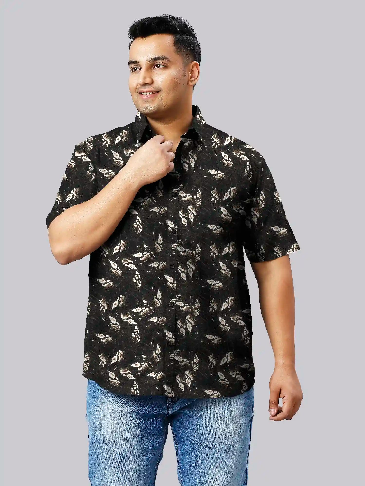 Snake Skin Printed Men's Plus Size Half Sleeve Shirt