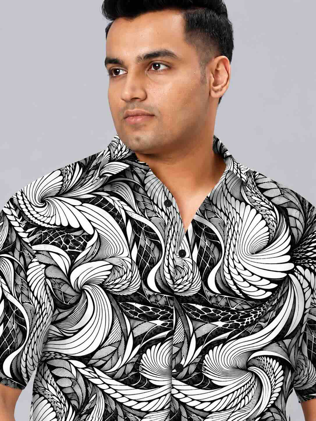 Abstract Spiral Men's Plus Size Half Sleeve Shirt
