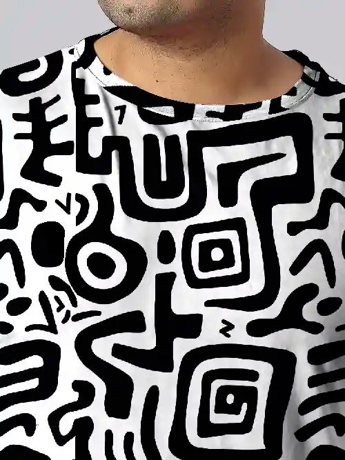 Abstract Maze Pattern Digital Printed Plus Size T-Shirt