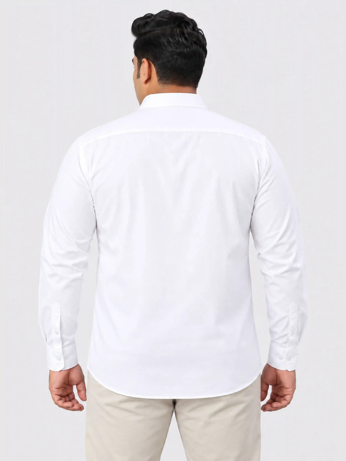 White Solid Pure Cotton Men's Plus Size Double Pocket Full Sleeve Shirt