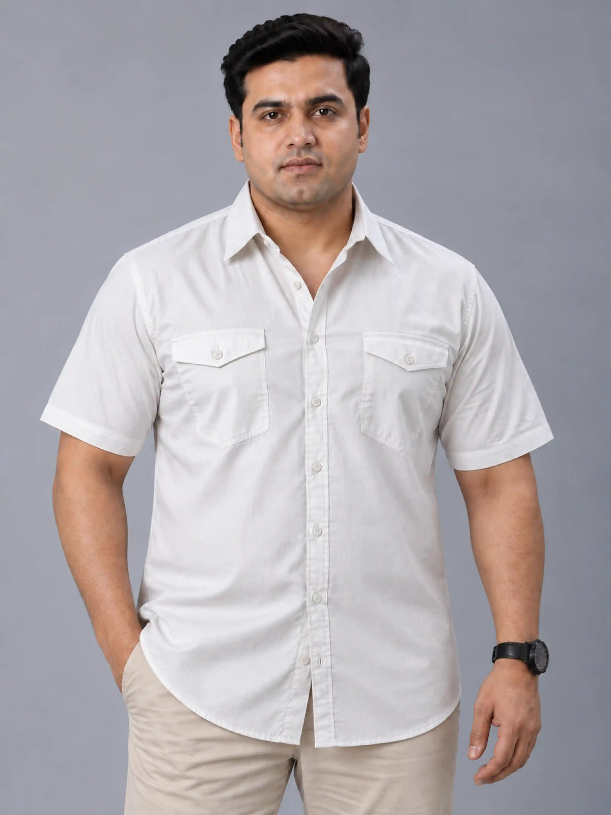 White Solid Pure Cotton Men's Plus Size Double Pocket Half Sleeve Shirt