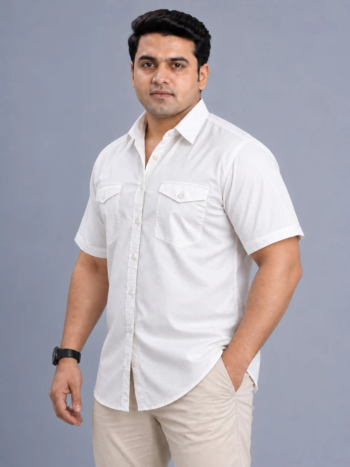 White Solid Pure Cotton Men's Plus Size Double Pocket Half Sleeve Shirt