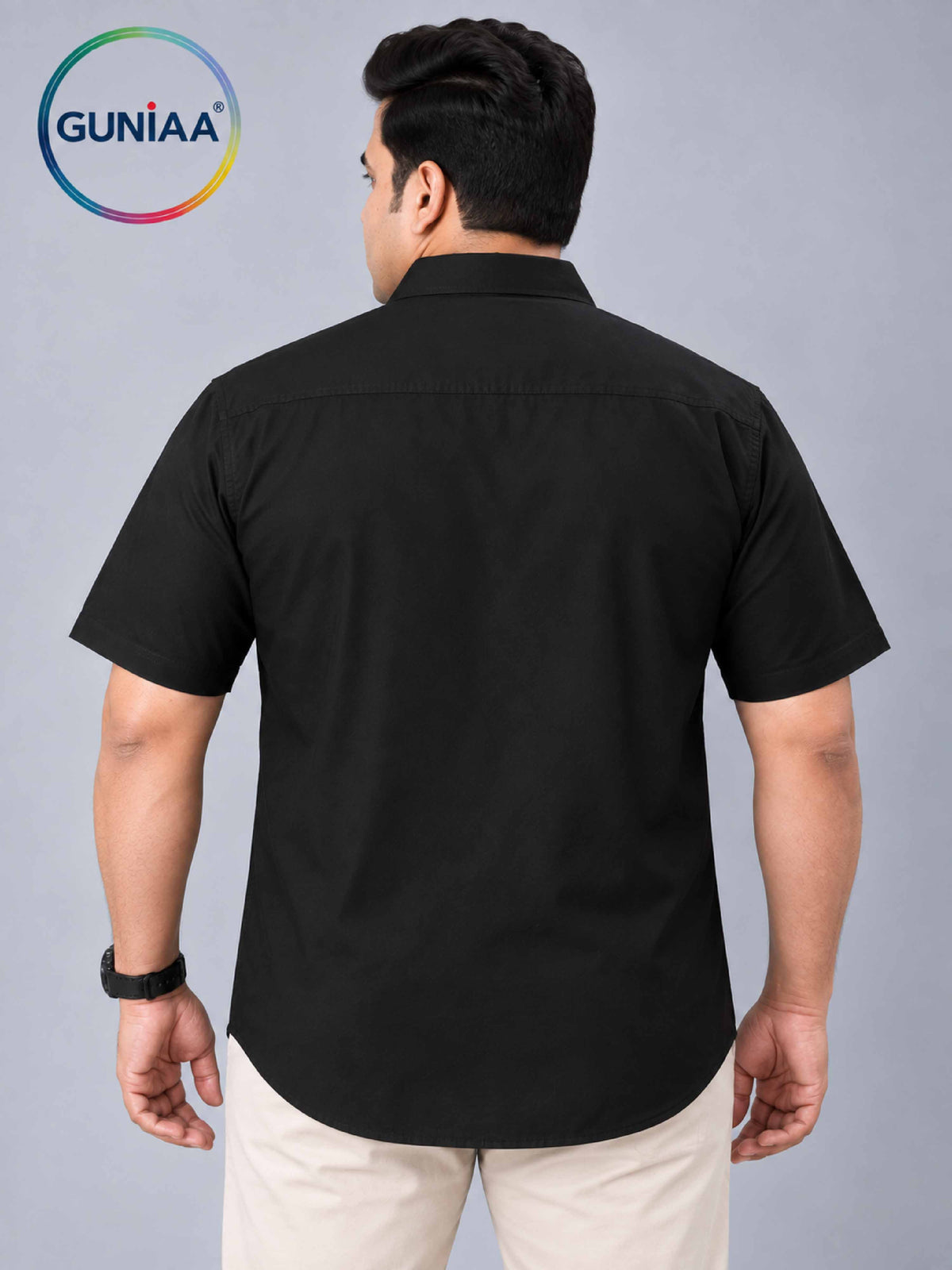 Black Solid Pure Cotton Men's Plus Size Double Pocket Half Sleeve Shirt