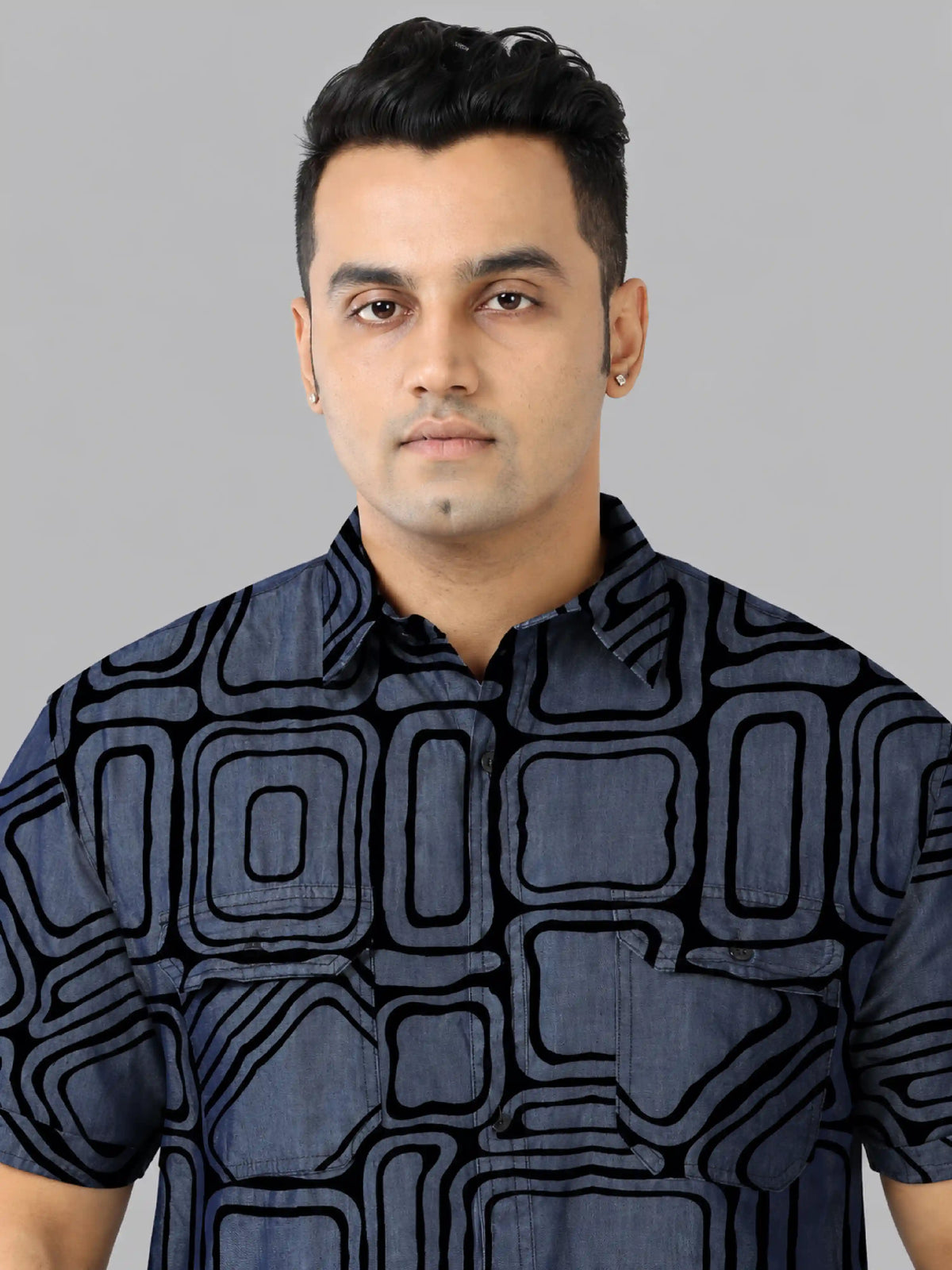 Retro Grid Denim Printed Men's Plus Size Double Pocket Half Sleeve Shirt