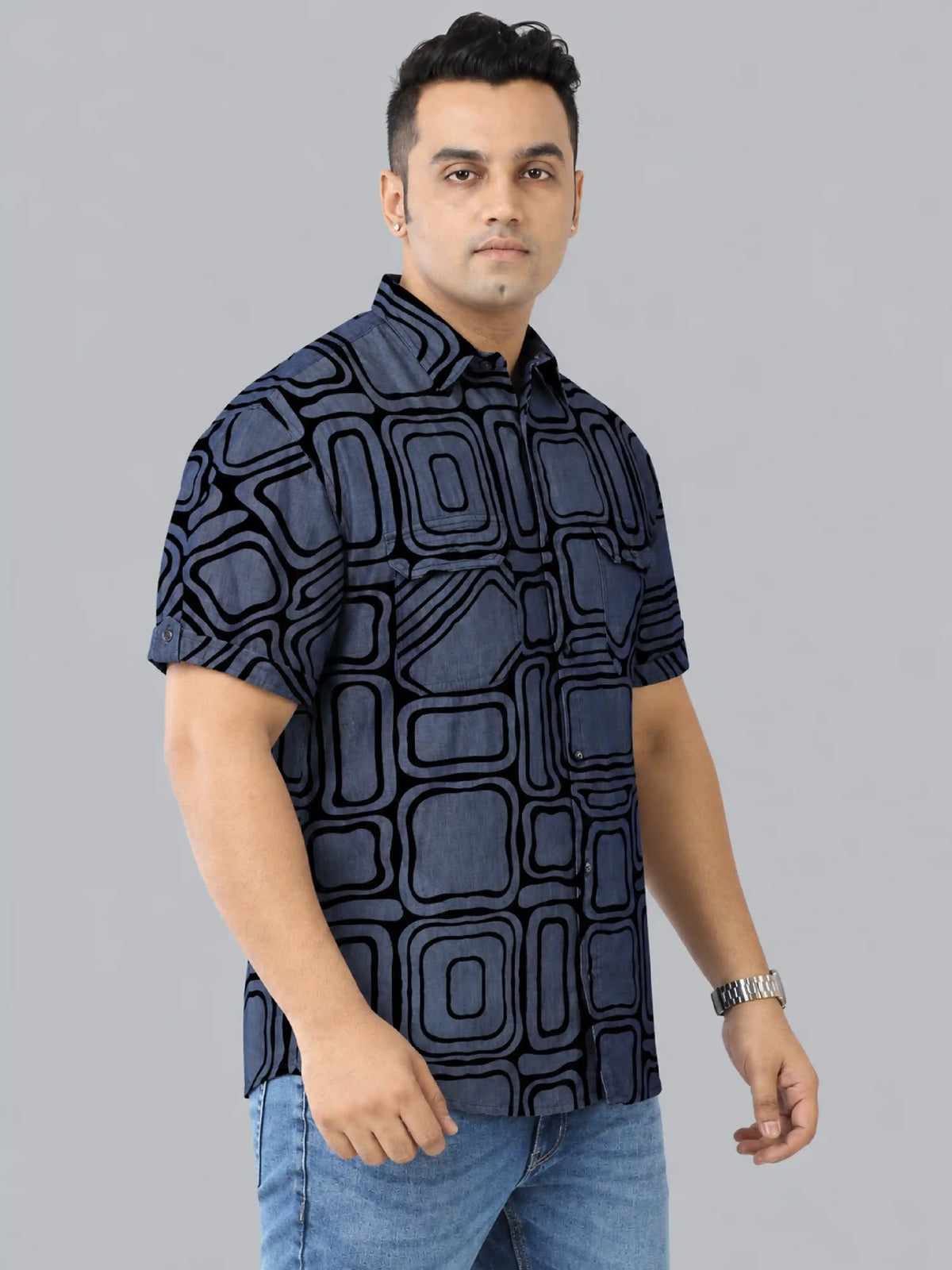 Retro Grid Denim Printed Men's Plus Size Double Pocket Half Sleeve Shirt