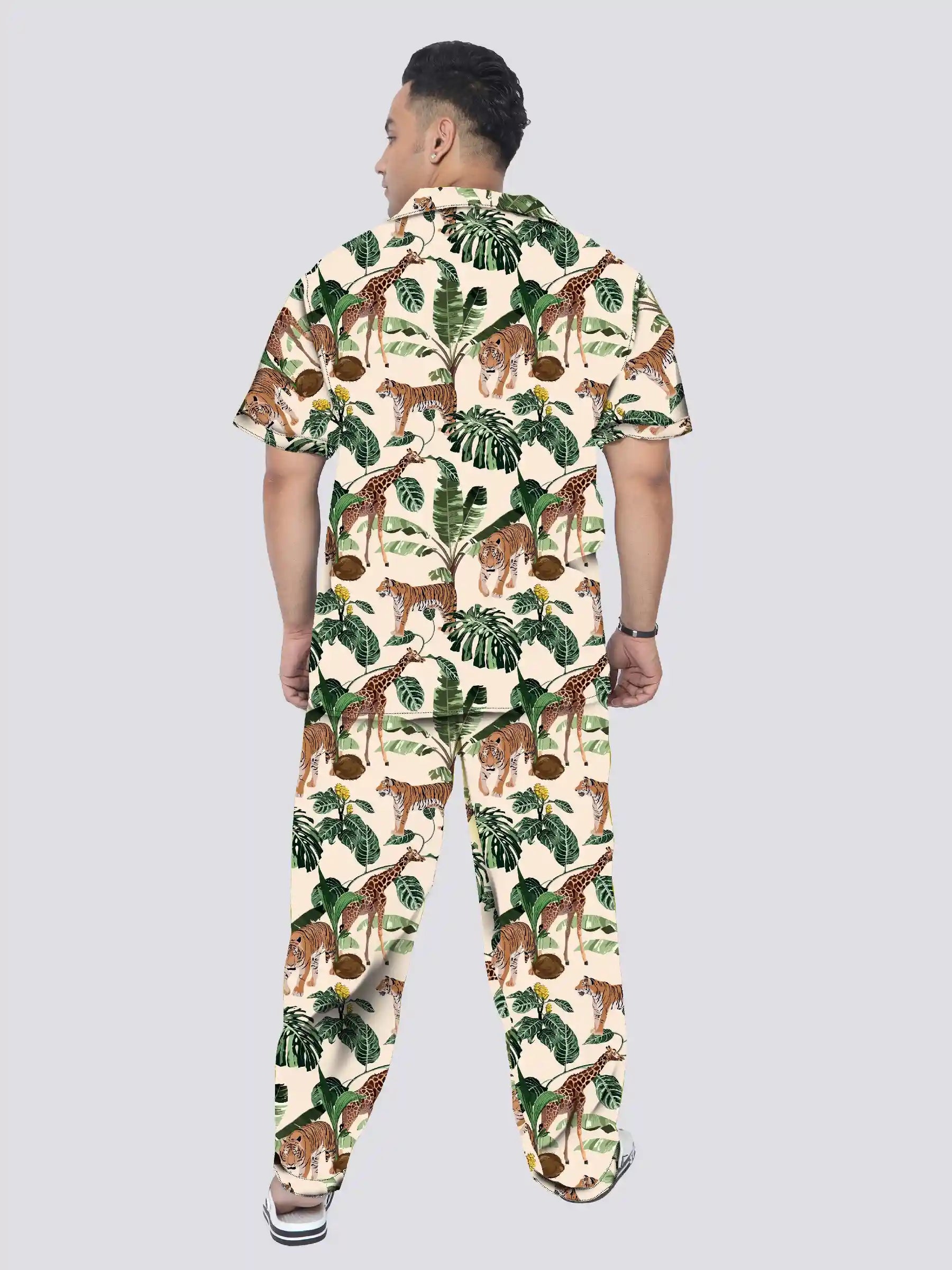 Tiger and Giraffe Printed Plus Size Men's Full Co-ord Set