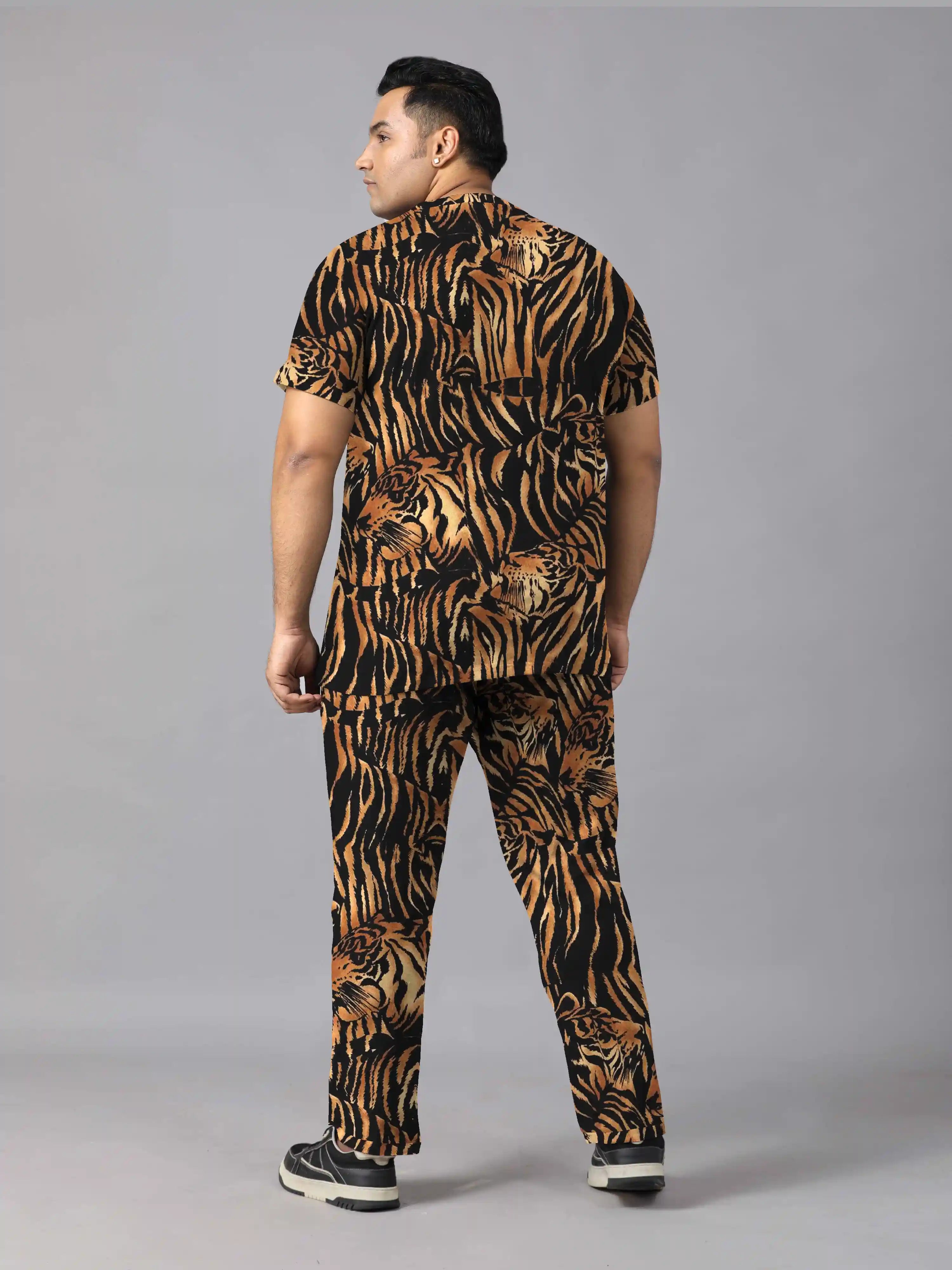 Stripes of Tigers Digital Printed  Knits Plus Size Men’s Full Co-ord Set