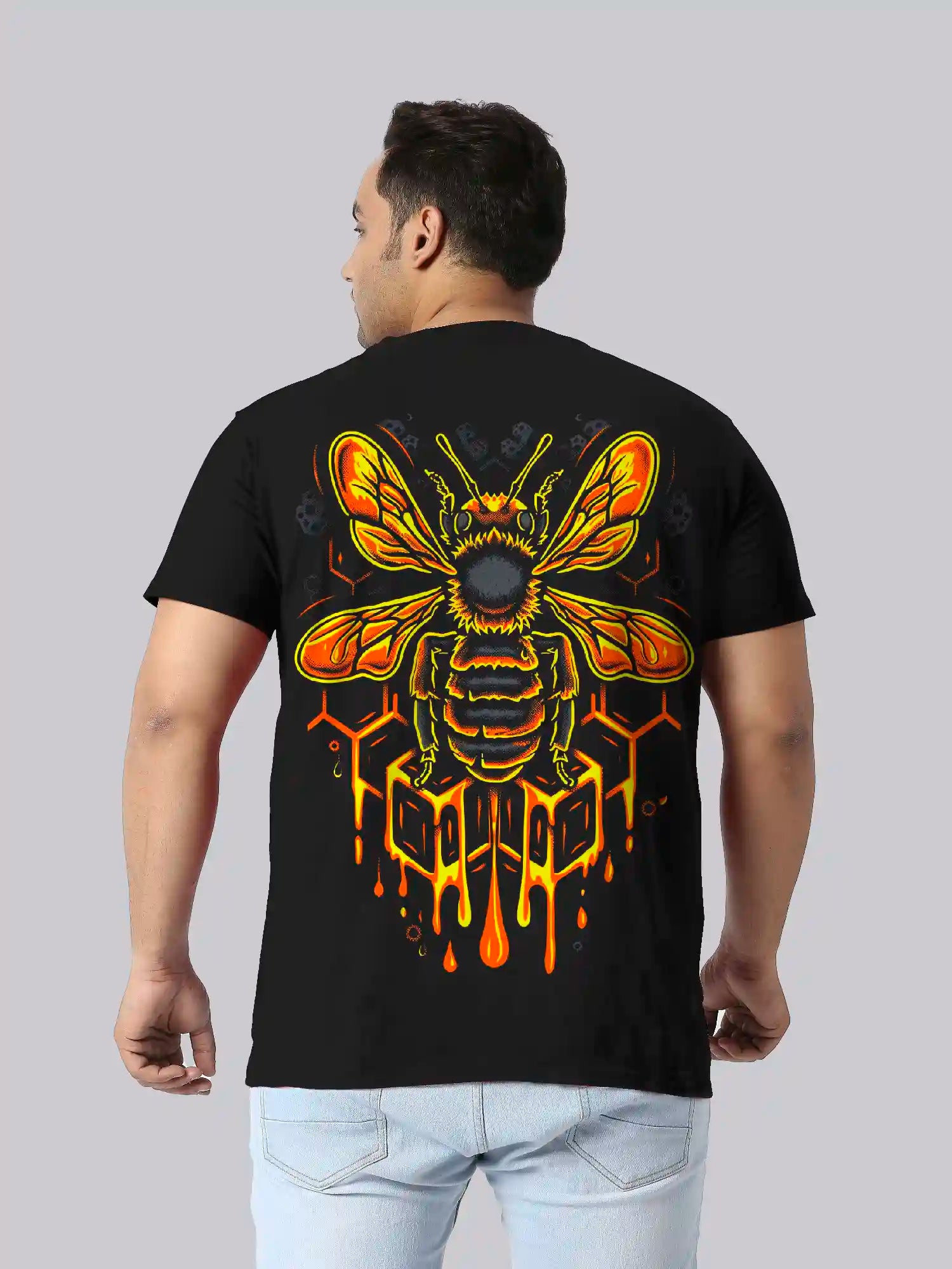 Honey Bee Digital Printed Plus Size T-shirt