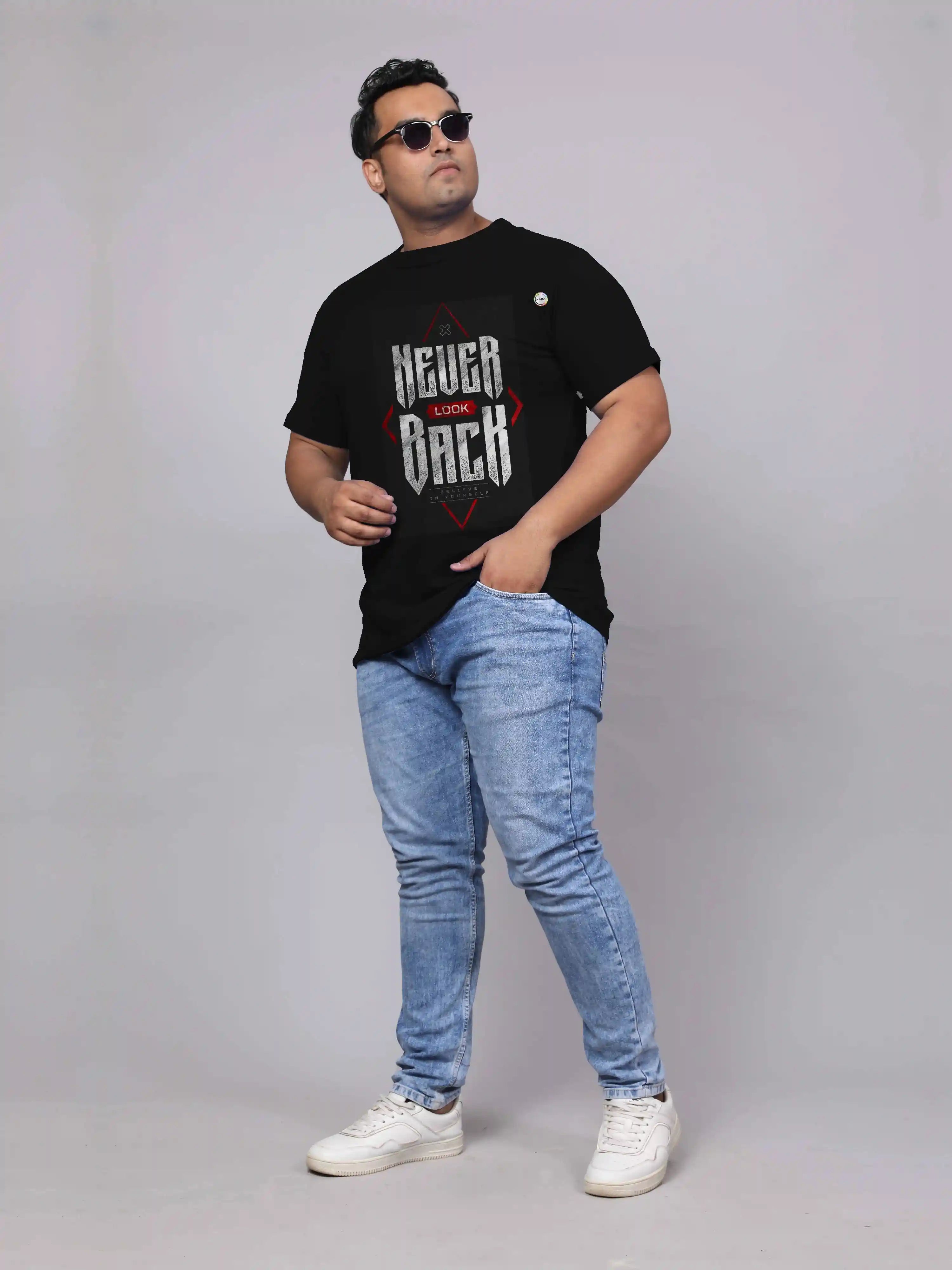 Never Look Back Digital Printed Plus Size T-shirt