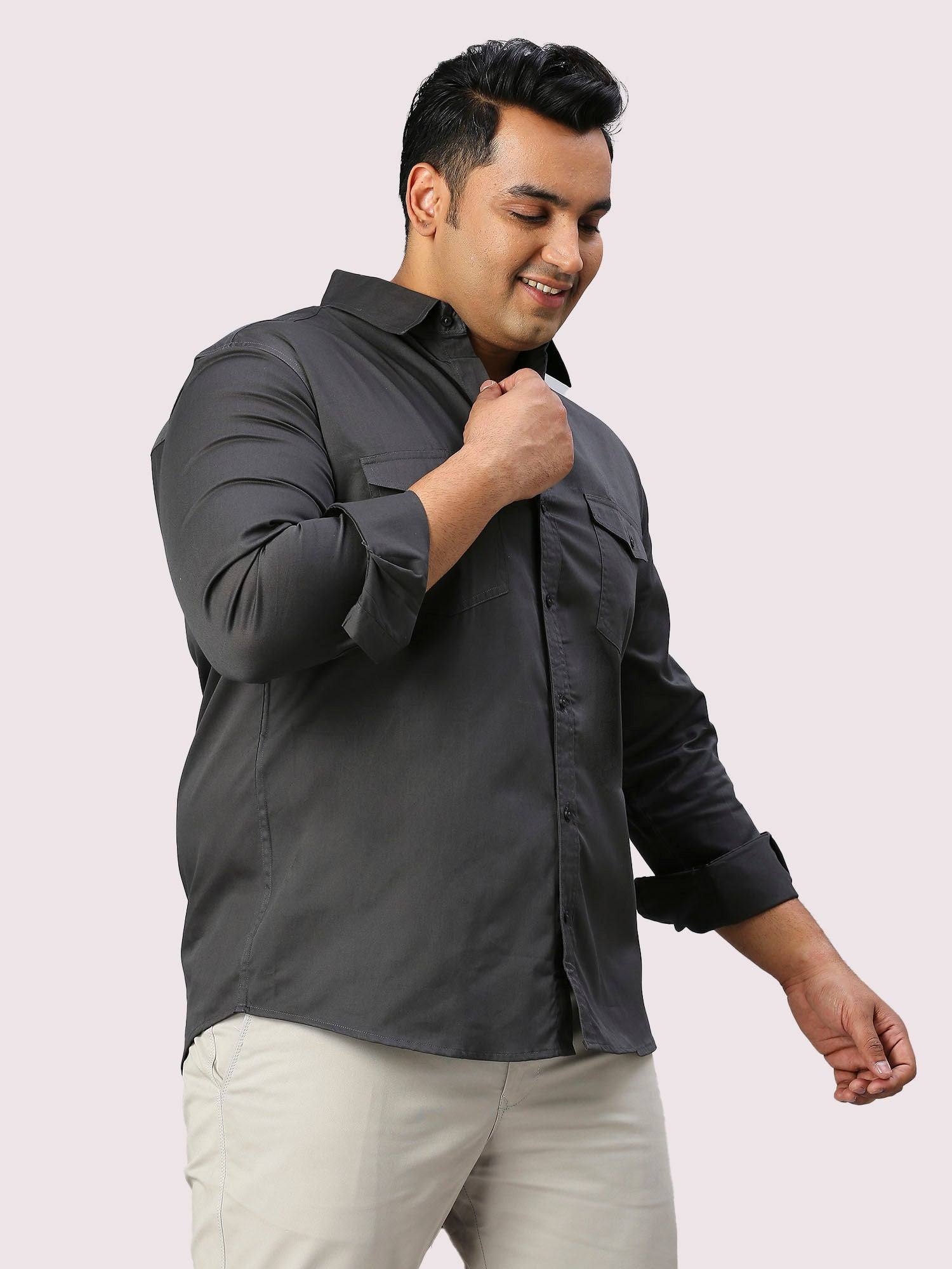 Black Solid Pure Cotton Double Pocket Full Sleeve Shirt Men's Plus Size - Guniaa Fashions