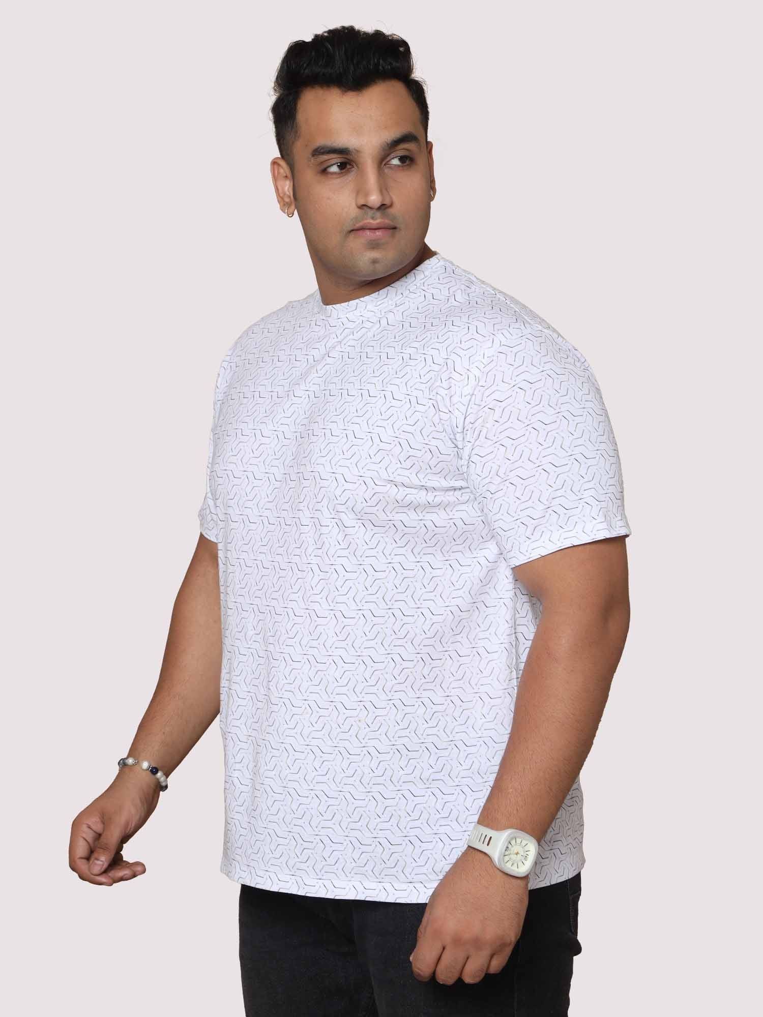 Men Plus Size Abstract Geometric Pattern Digital Printed Round Neck T-shirt - Guniaa Fashions