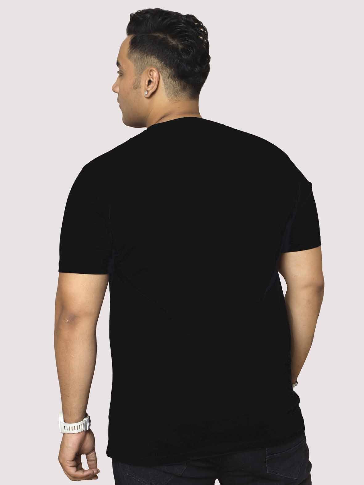 Men Plus Size Black Dog Printed Round Neck T-Shirt - Guniaa Fashions