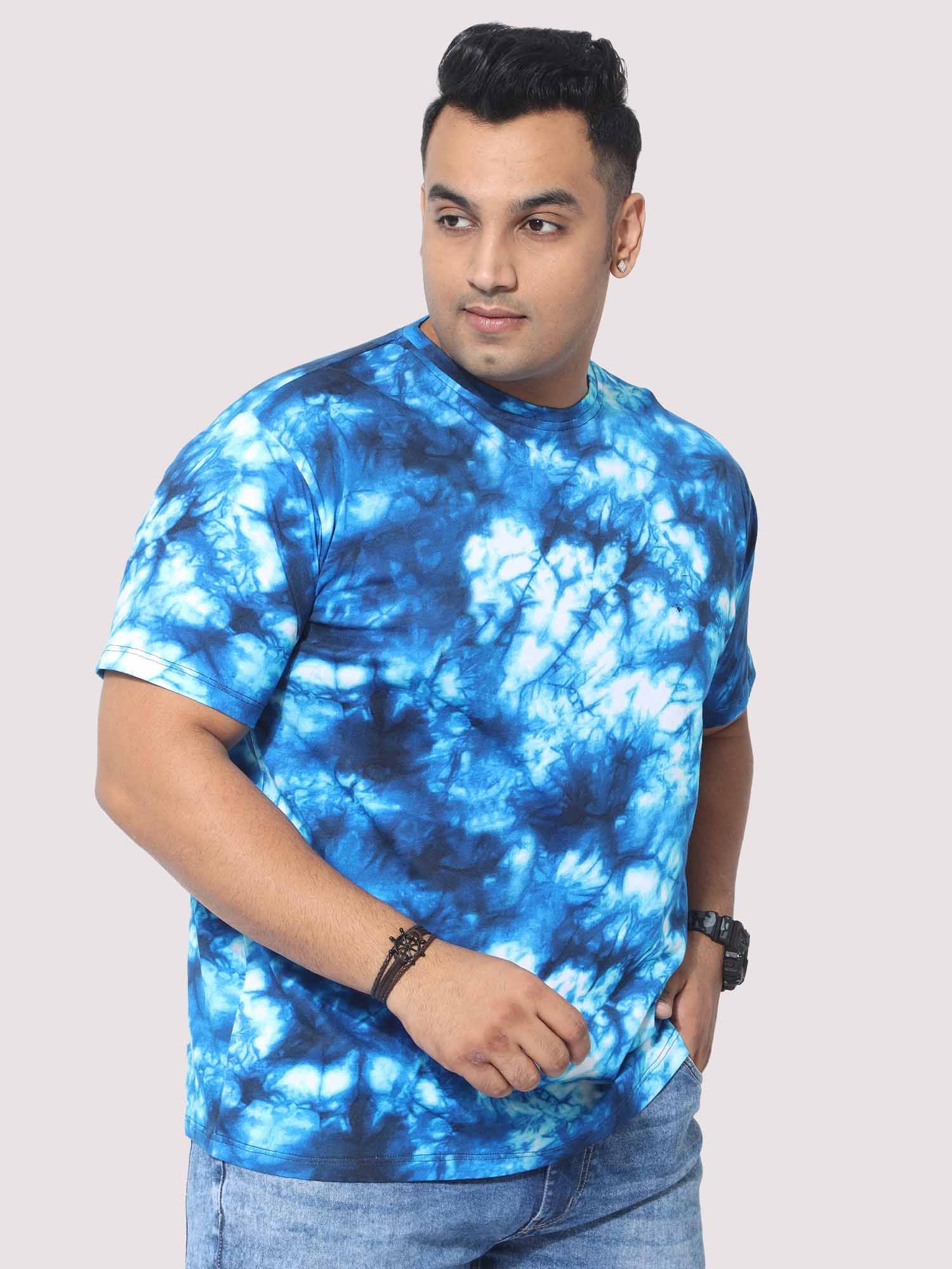 Men Plus Size Blue Tie Dye Texture Digital Printed Round Neck T-Shirt - Guniaa Fashions