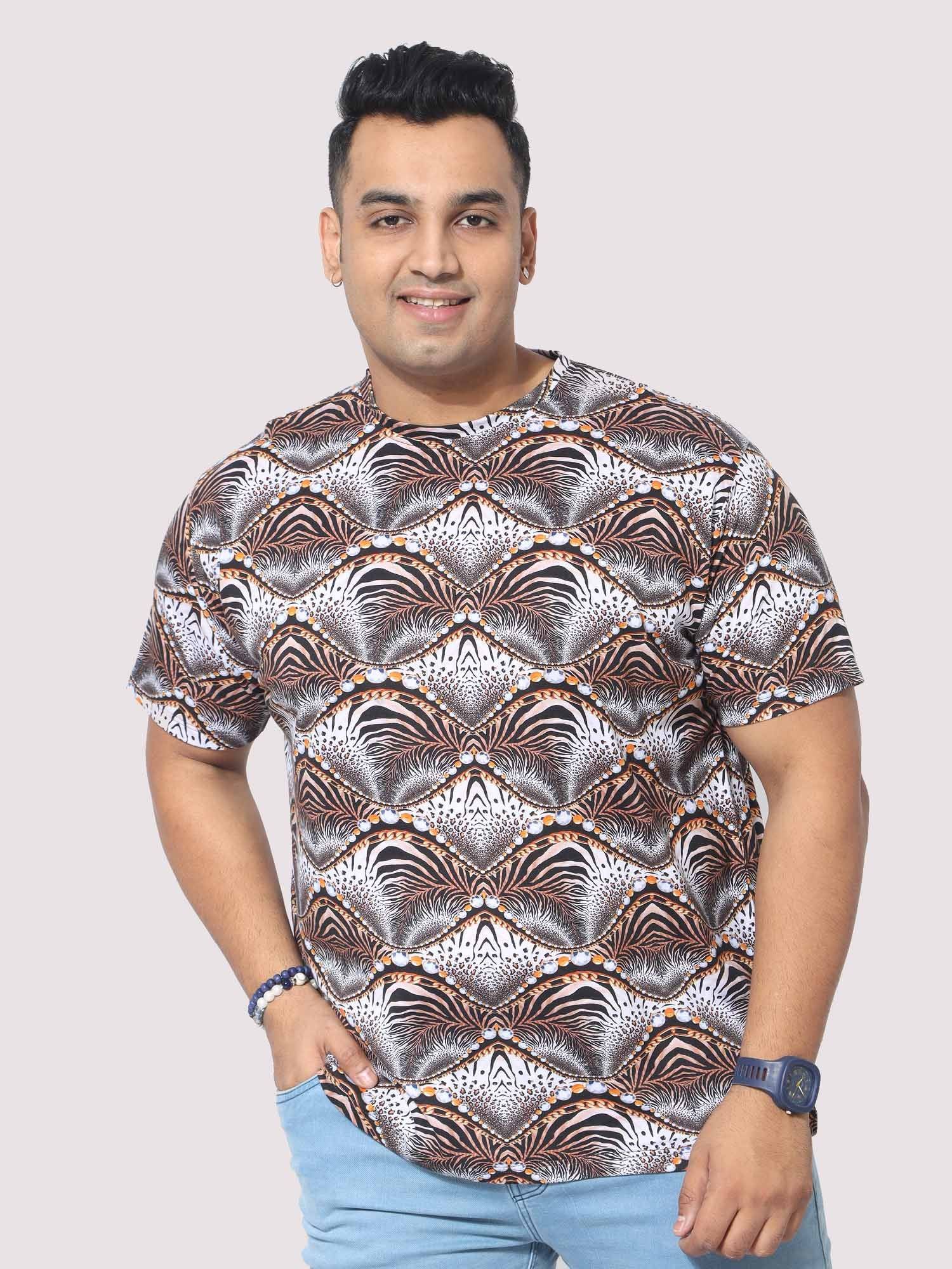 Men Plus Size Waves Abstract Digital Printed Round Neck T-Shirt - Guniaa Fashions