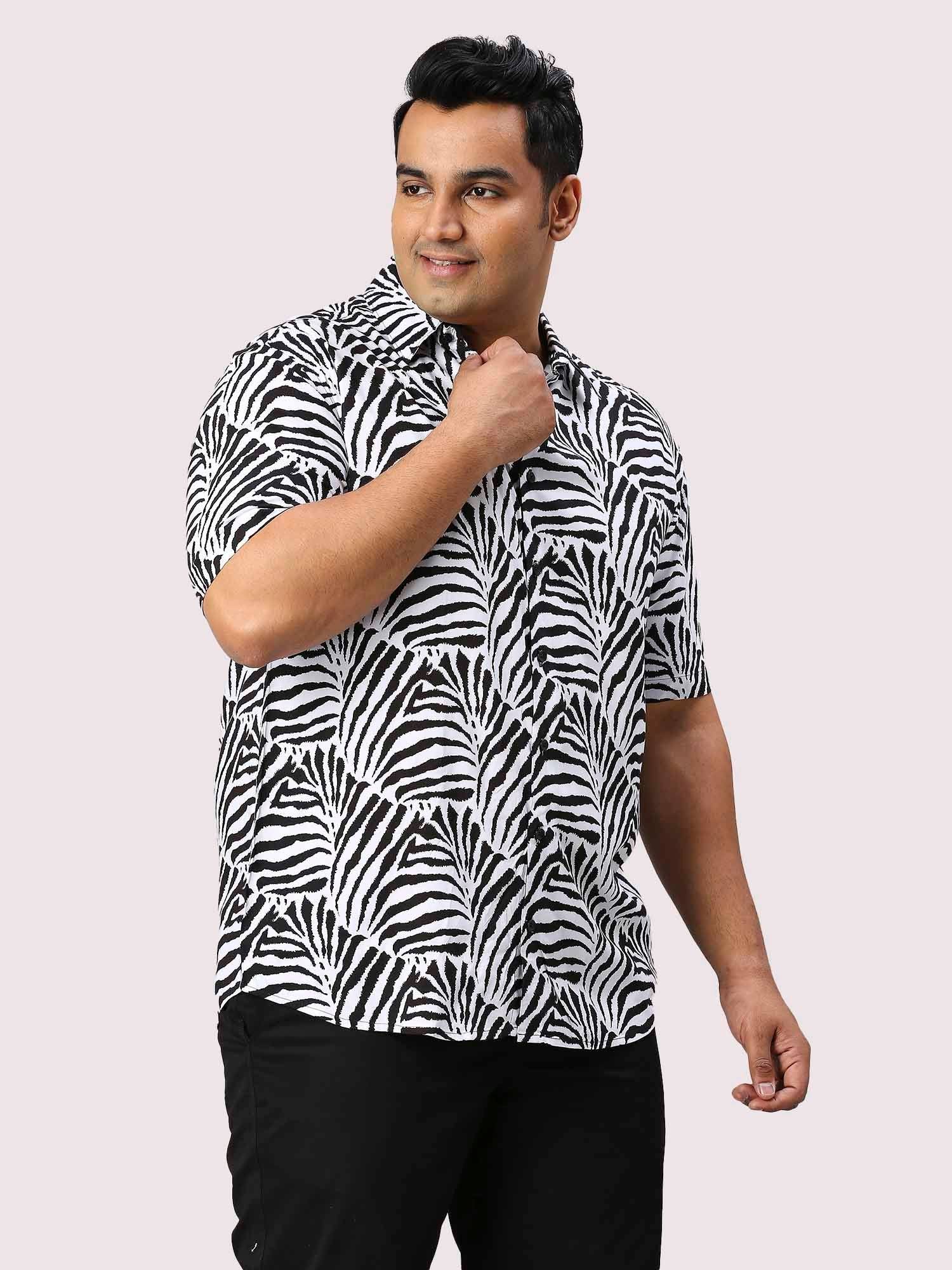 Shade Digital Printed Half Sleeve Men's Plus Size Shirt - Guniaa Fashions