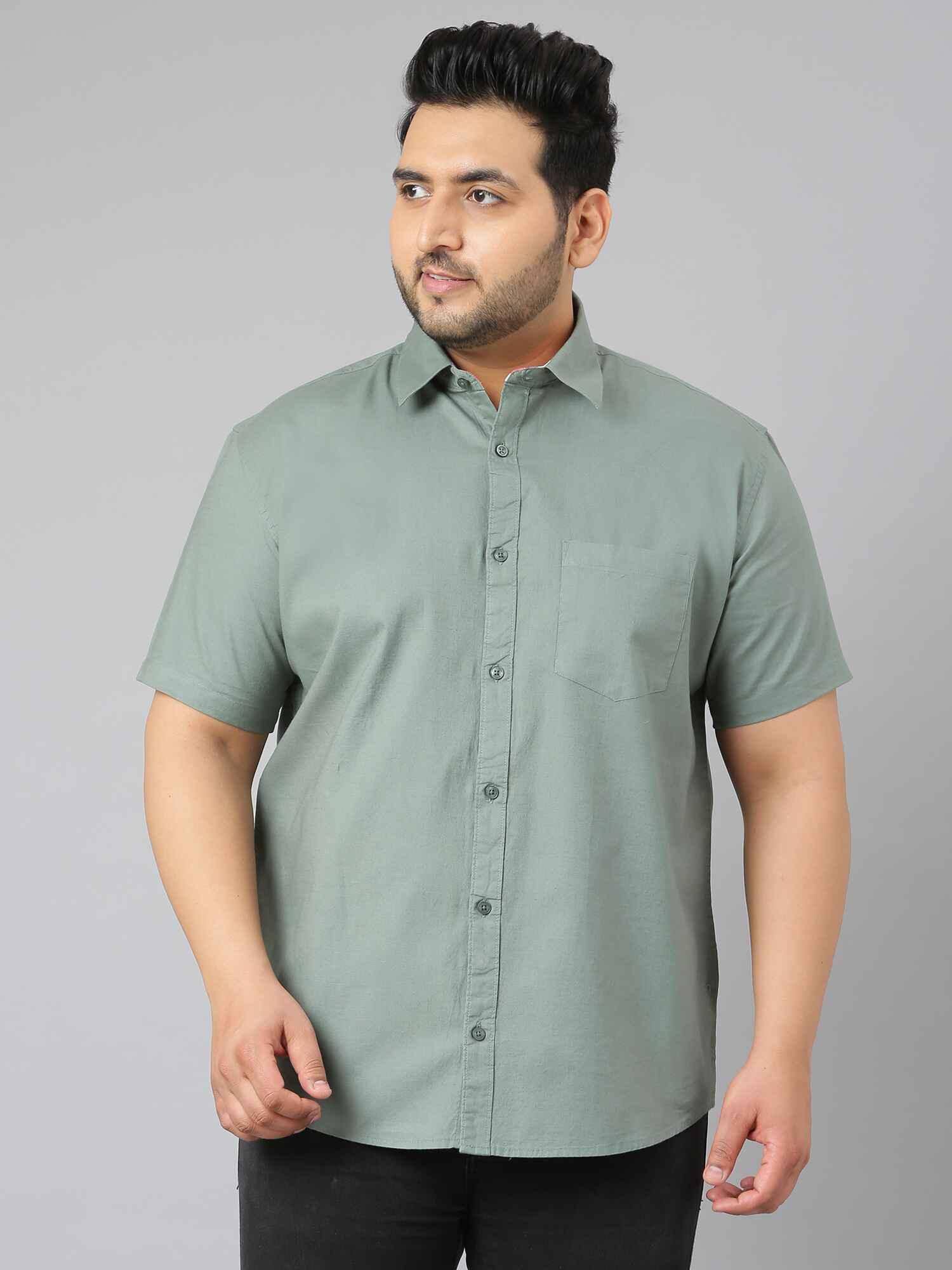 Hunter Green Solid Half Sleeve Shirt Men's Plus Size - Guniaa Fashions