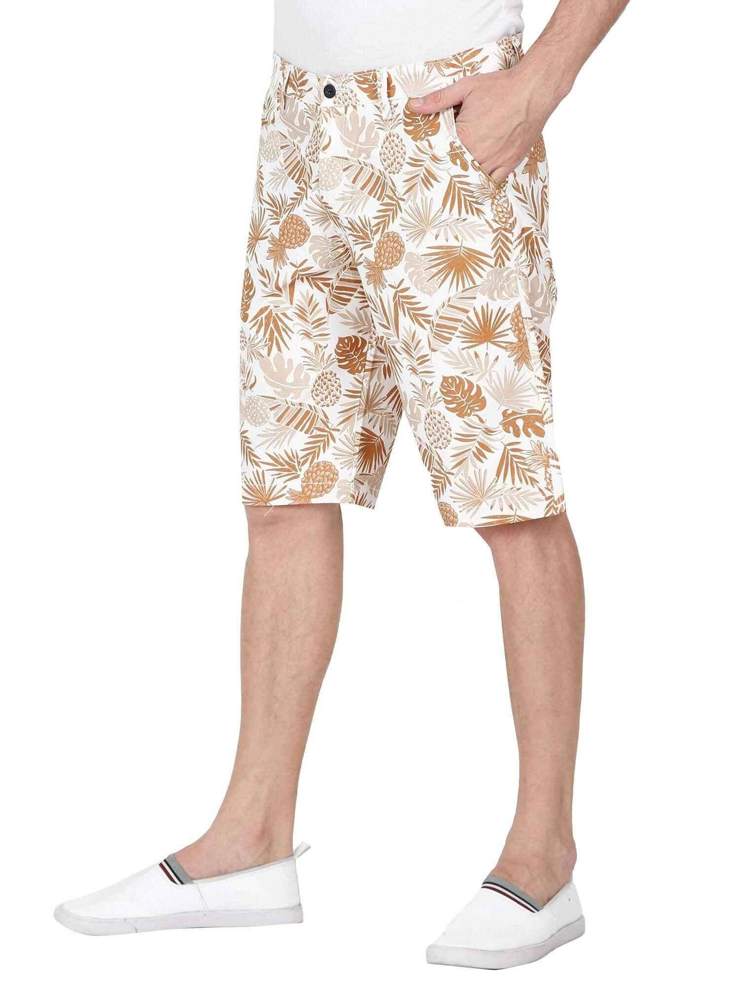 Rusty Men Tropical Leaf Printed Cotton Shorts - Guniaa Fashions